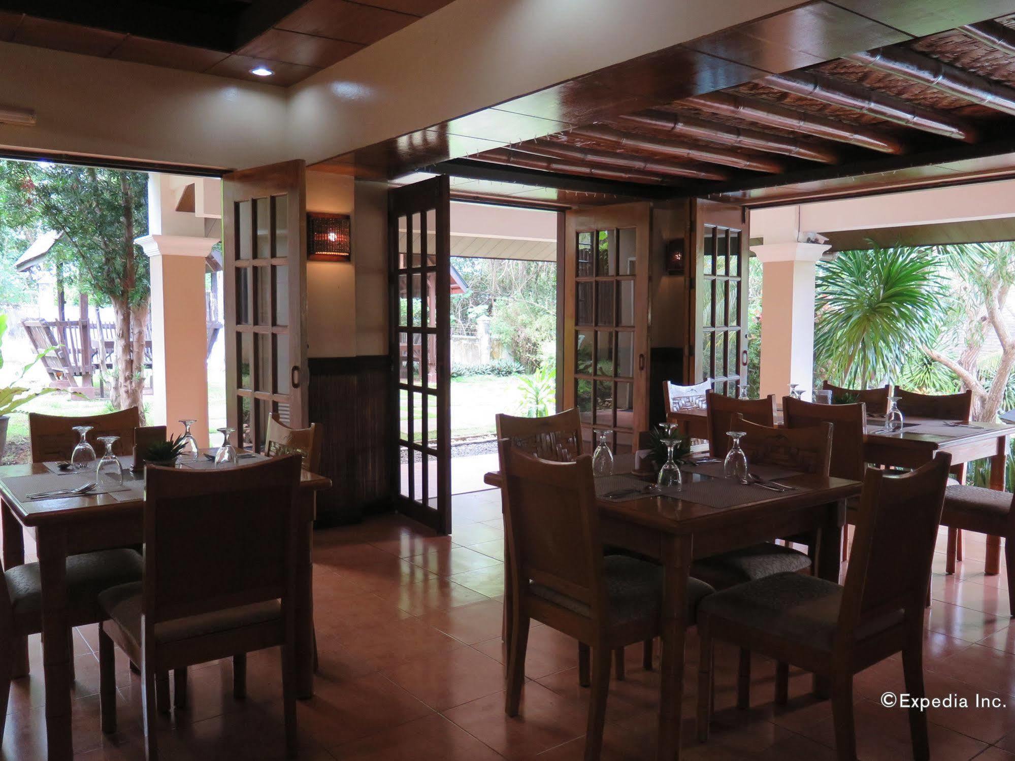 G'S Grand Resort And Convention Center Panglao Exterior photo